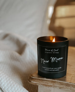 New Moon - sandalwood & black pepper