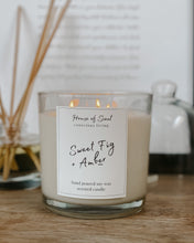 Load image into Gallery viewer, Sweet Fig &amp; Amber - 3 wick
