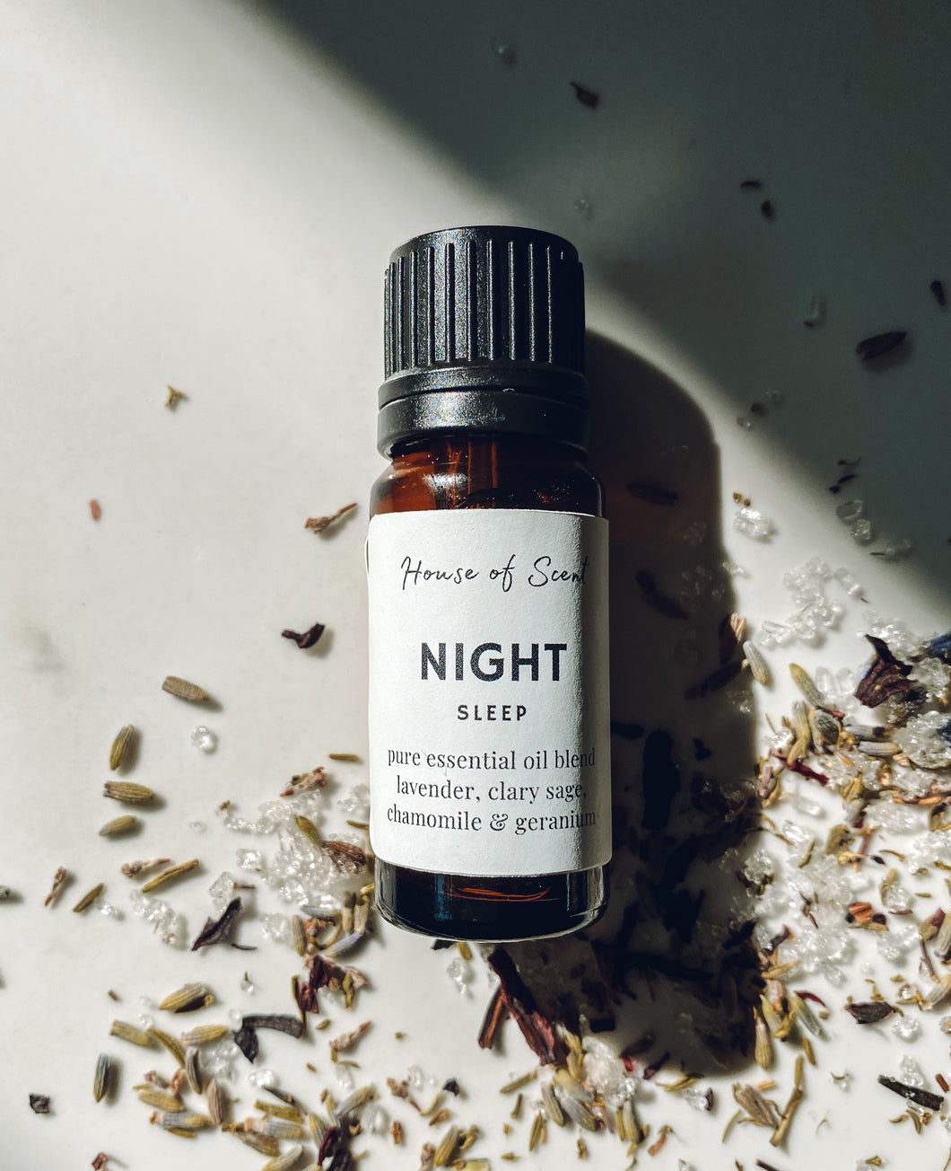 NIGHT essential oil